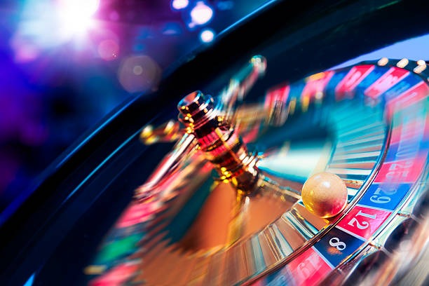 aos77 mobile app interface showing sportsbook and live casino sections